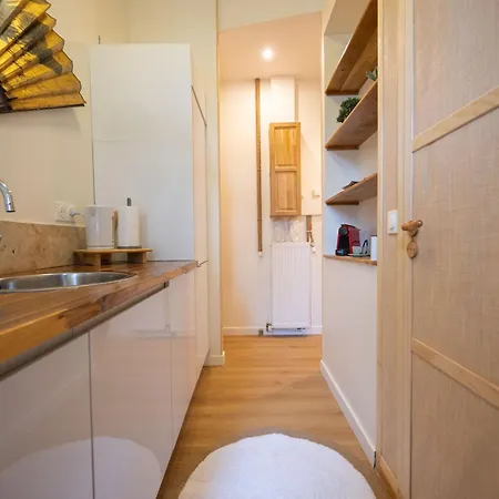 Japan Apartment *